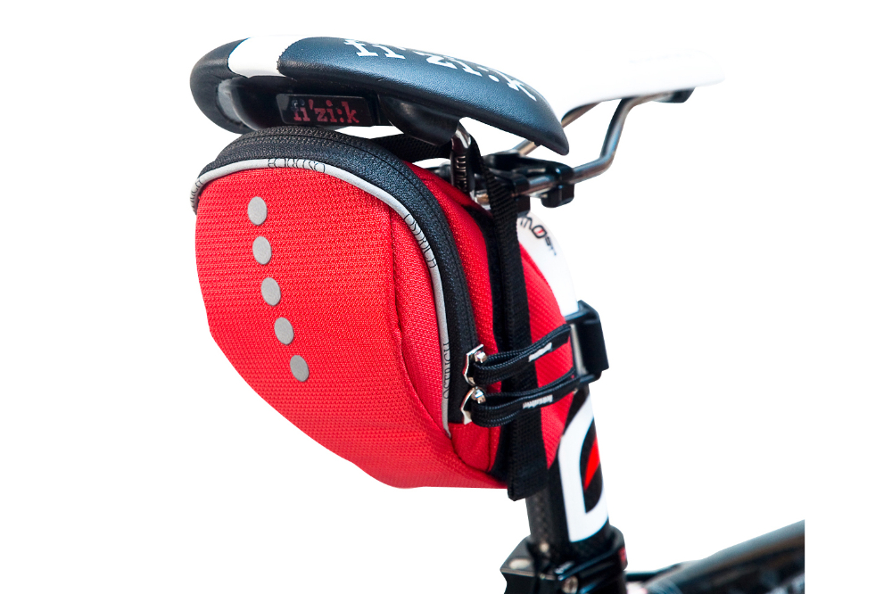 SP103 サドルバッグ OSTRICH（オーストリッチ）公式ホームページ｜自転車用バッグ、輪行袋、自転車用アクセサリの製造｜アズマ産業株式会社